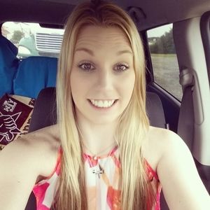 Meet your Posher, Samantha